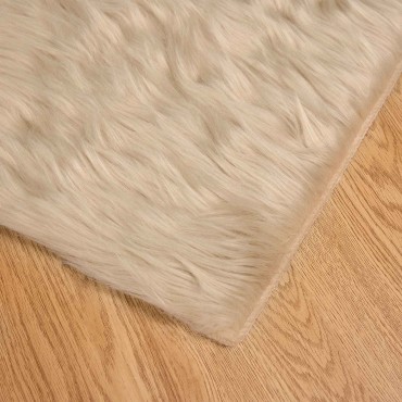 vidaXL Χαλί από τεχνητό πρόβειο δέρμα TAFALLA Μπεζ 140x200cm