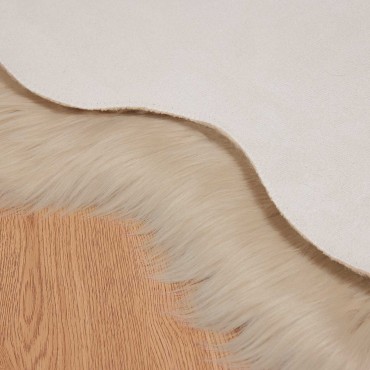 vidaXL Χαλί από τεχνητό πρόβειο δέρμα TAFALLA Μπεζ 60x90cm