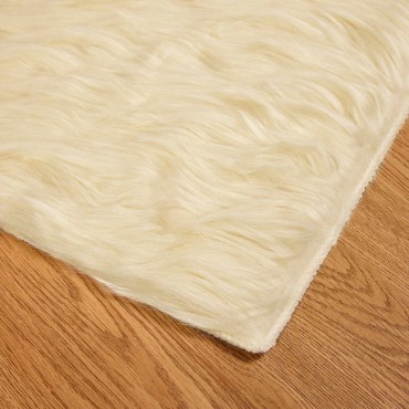 vidaXL Χαλί από τεχνητό πρόβειο δέρμα TAFALLA Κρεμ 140x200cm